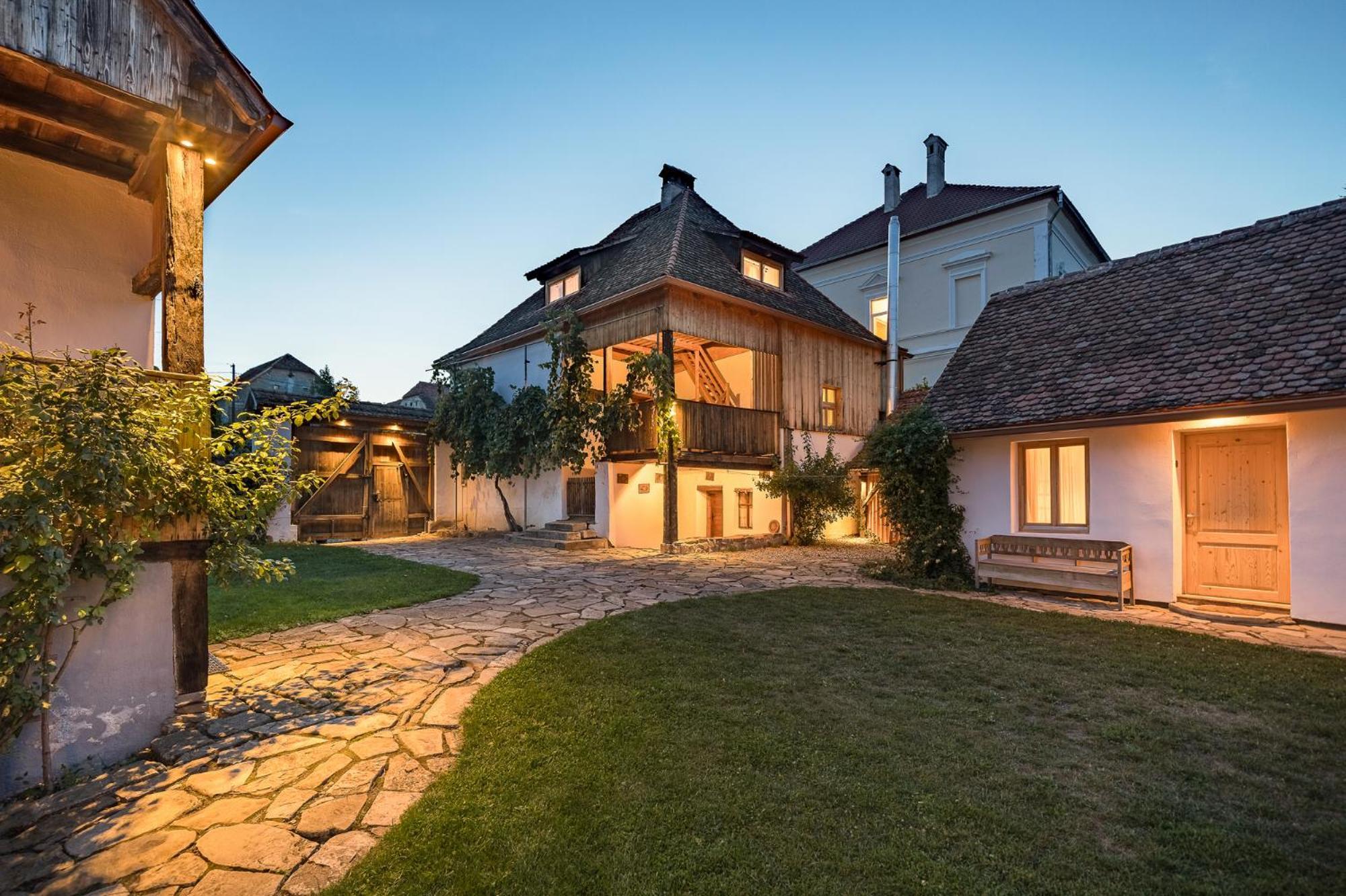 Mesendorf Gasthaus エクステリア 写真