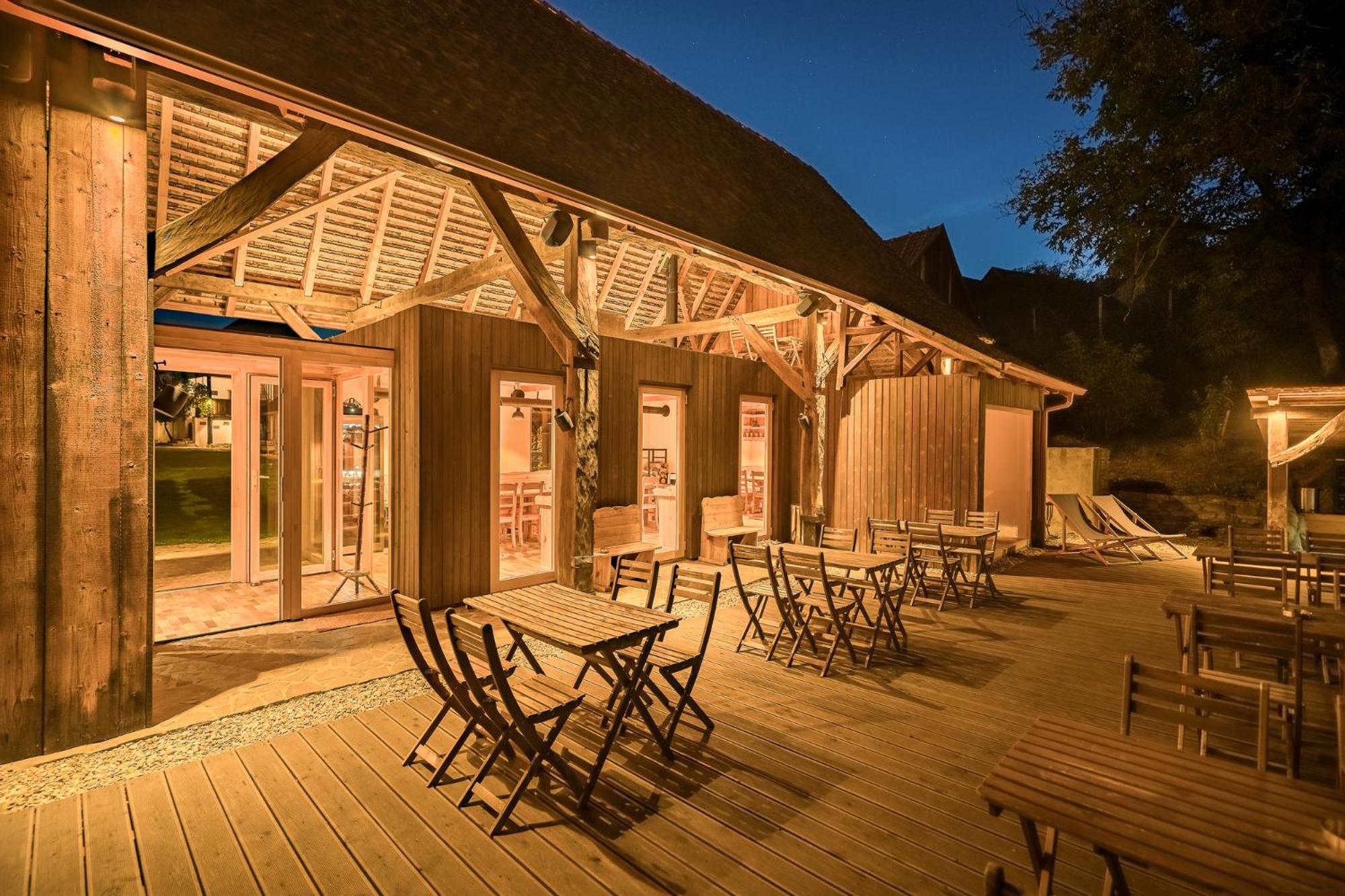 Mesendorf Gasthaus エクステリア 写真